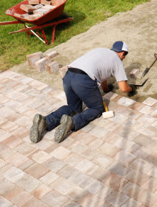 Anti mousse pour terrasse pavés