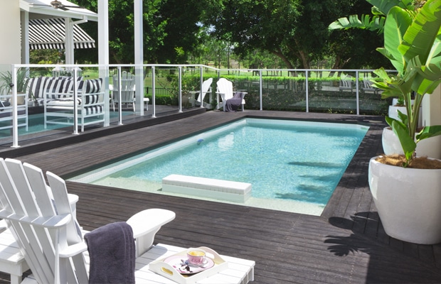 planches terrasse grises composite